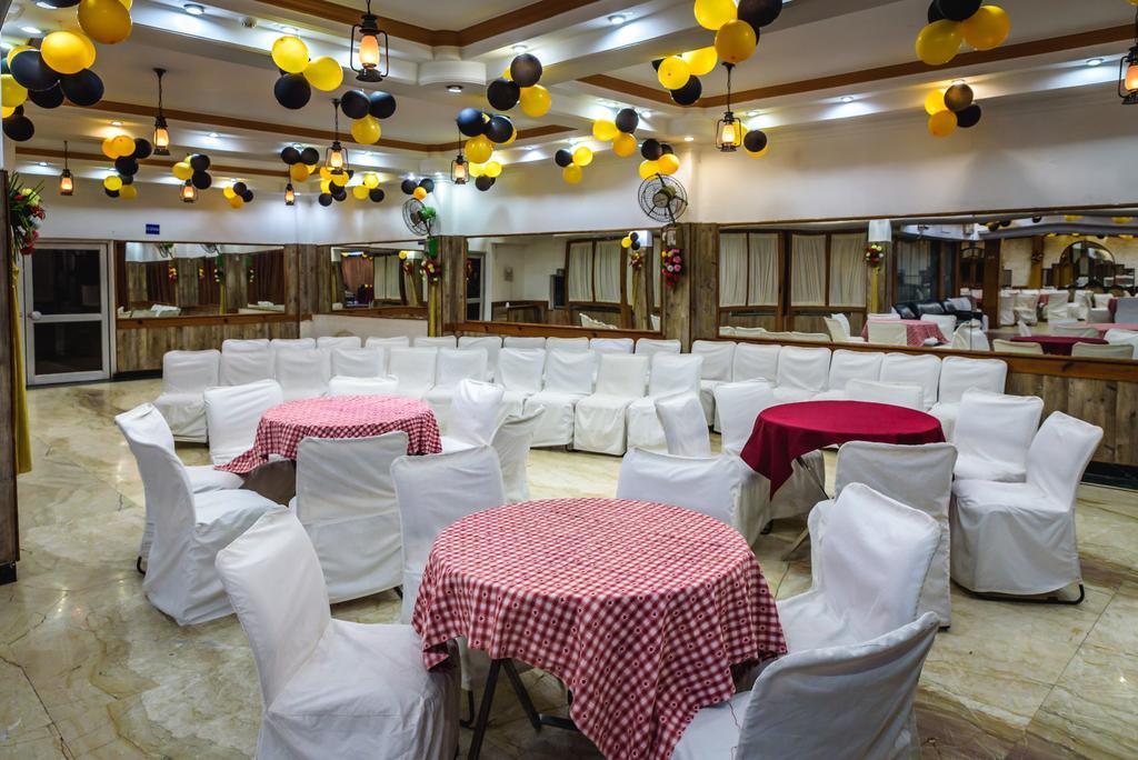 Solitaire Hotel